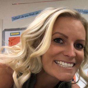 Meet your Posher, Stefanie